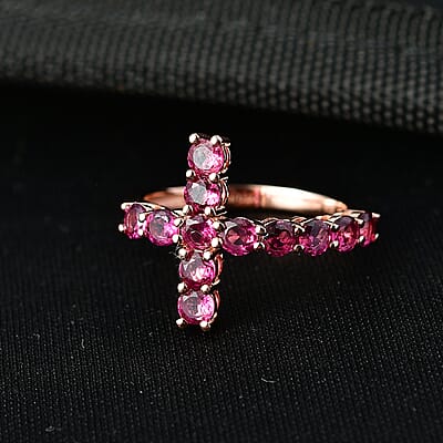 D'Joy Premium Orissa Rhodolite Garnet 2.20 ctw Cross Ring in 18K Vermeil Rose Gold Over Sterling Silver (Size 5.0)