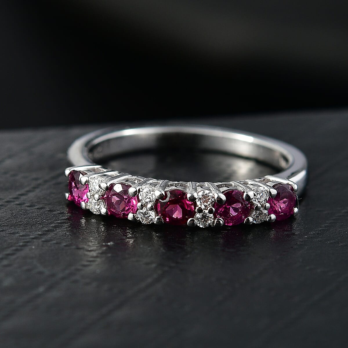 D'Joy Premium Orissa Rhodolite Garnet and Moissanite 0.90 ctw Velvet Glow Band Ring in Rhodium Over Sterling Silver (Size 6.0) image number 1