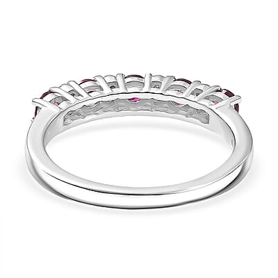 D'Joy Premium Orissa Rhodolite Garnet and Moissanite 0.90 ctw Velvet Glow Band Ring in Rhodium Over Sterling Silver (Size 7.0)