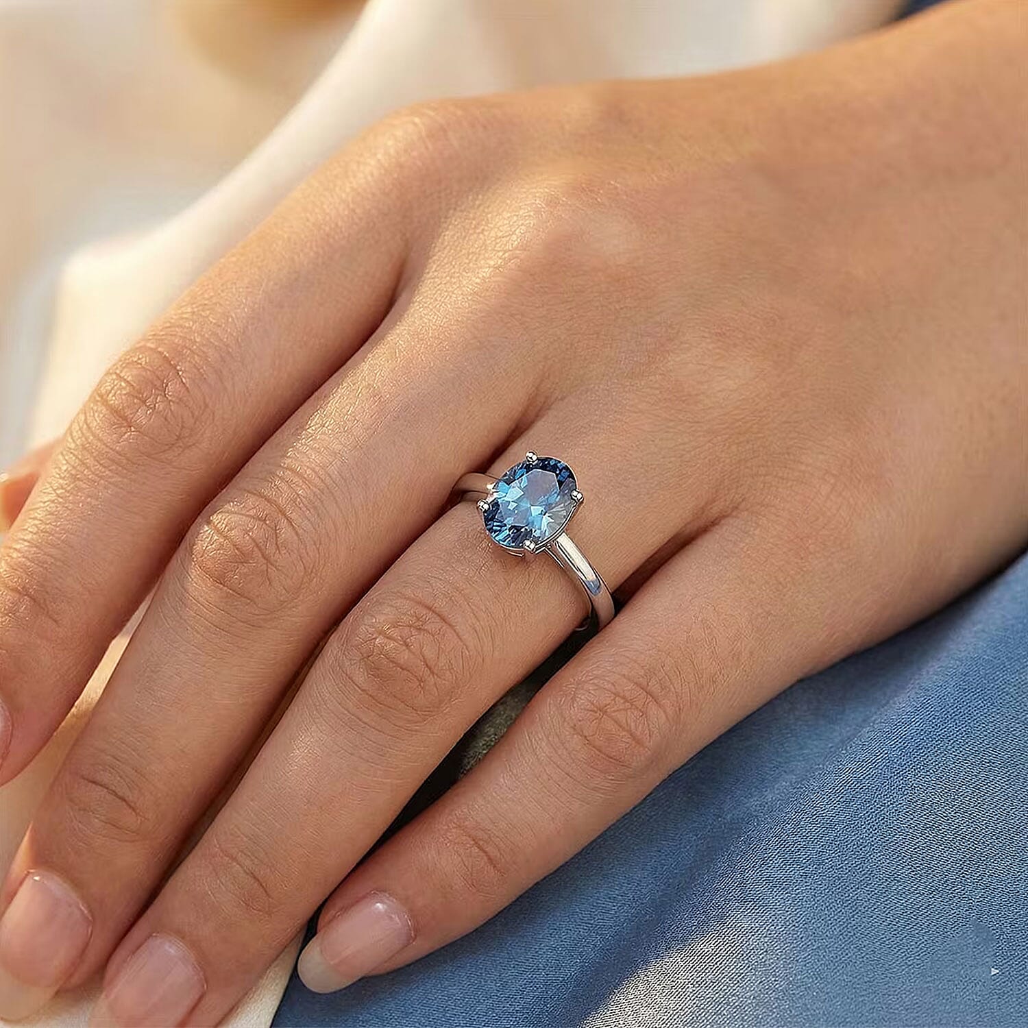 Luxuriant Lab Grown Blue Diamond (VS) (IR) 2.00 ctw Solitaire Ring in Rhodium Over Sterling Silver (Size 6.0)