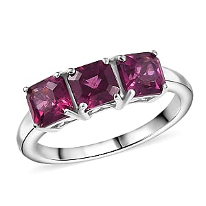 D'Joy Premium Orissa Rhodolite Garnet 2.60 ctw Trilogy Ring in Rhodium Over Sterling Silver (Size 8.0)