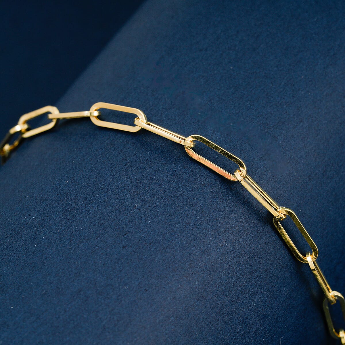 3mm Paperclip Chain Bracelet in 10K Yellow Gold (7.50 In) 1.45 Grams image number 1