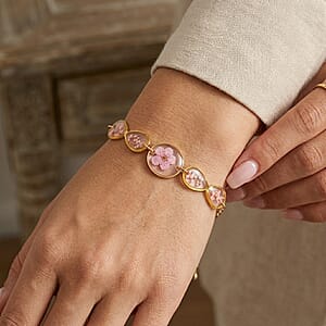Resin Bracelet with Dry Flowers Filled Round Shaped Charms in Goldtone (7.5-8.5In)