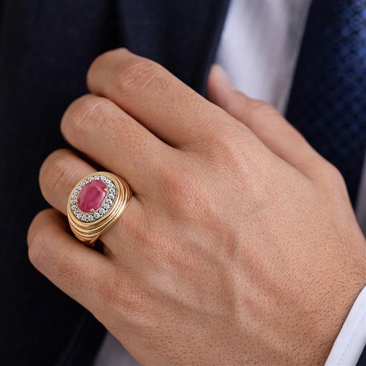 Certified & Appraised AAA Montepuez Ruby and Luxuriant Lab Grown Diamond G-H SI 3.20 ctw Men's Ring in 10K Yellow Gold (Size 10.0) 6.50 Grams (Del. in 7-10 Days) image number 2