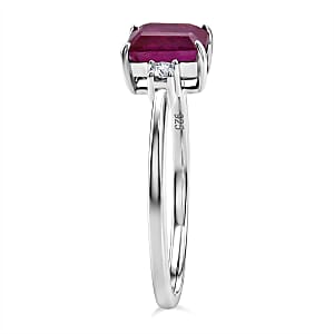 Premium Niassa Ruby (FF) and Luxuriant Lab Grown Diamond G-H SI 1.70 ctw Promise Ring in Rhodium Over Sterling Silver (Size 7.0)