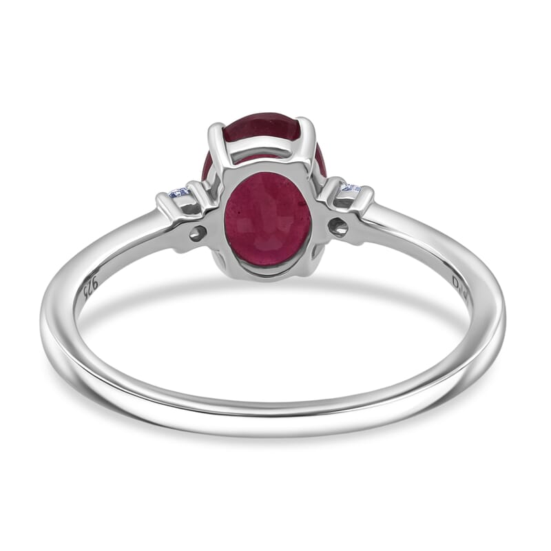 Premium Niassa Ruby (FF), Luxuriant Lab Grown Diamond G-H SI 2.00 ctw Promise Ring in Rhodium Over Sterling Silver (Size 7.0)