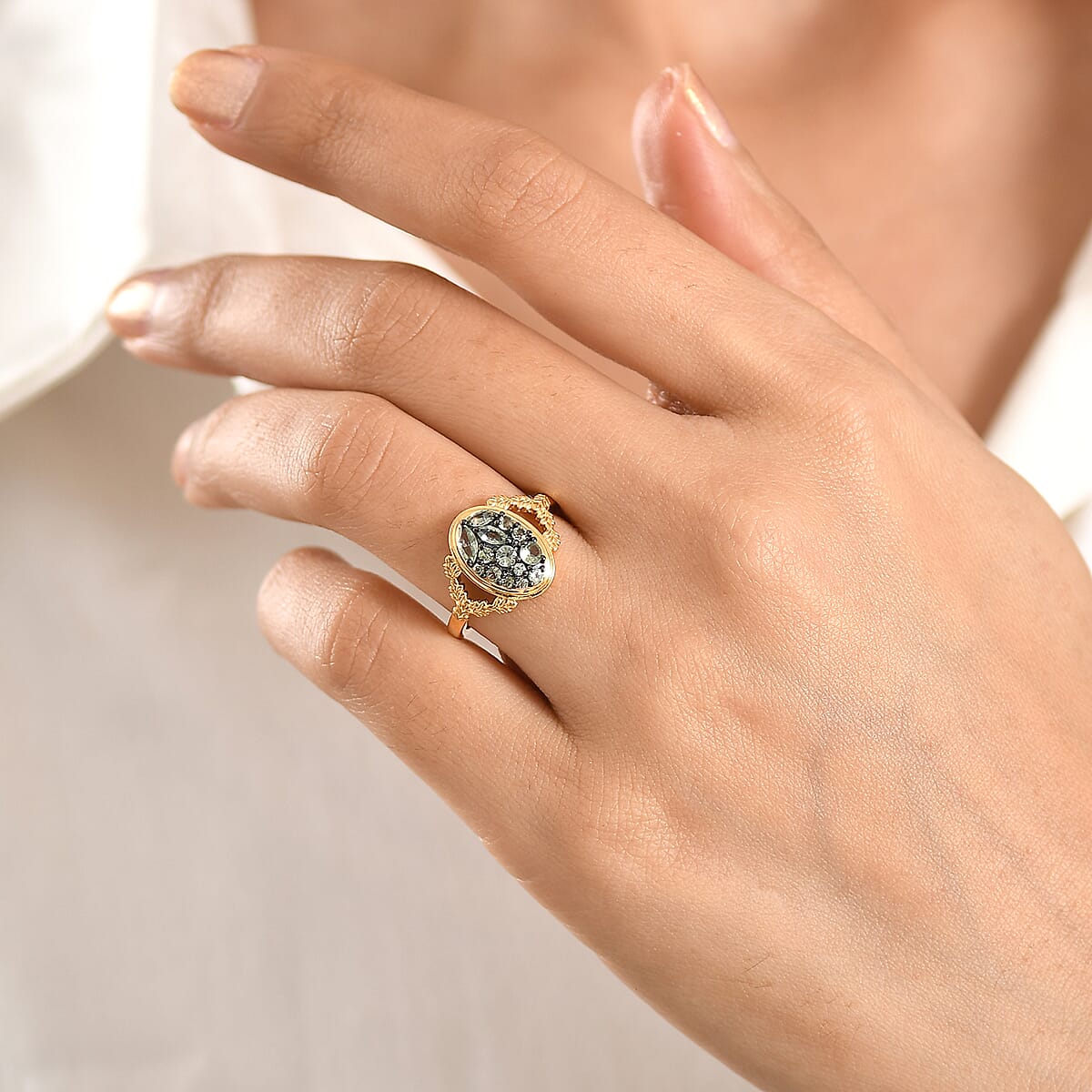 D'Joy Premium Green Sapphire 1.00 ctw Emerald Garden Ring in 18K Vermeil Yellow Gold Over Sterling Silver (Size 7.0) image number 2