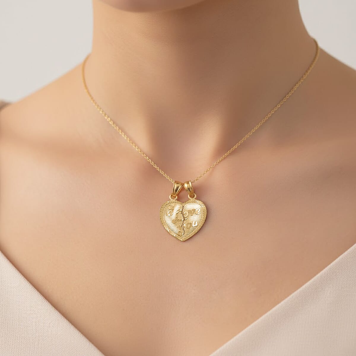 Made in America Splitting Hearts Pendant without Chain in 10K Yellow Gold 1.16 Grams image number 2