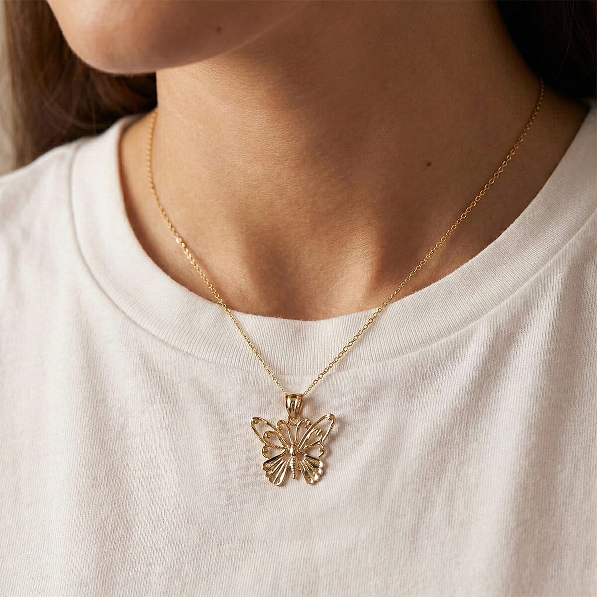Made in America Butterfly Pendant without Chain in 10K Yellow Gold 1.3 Grams image number 2