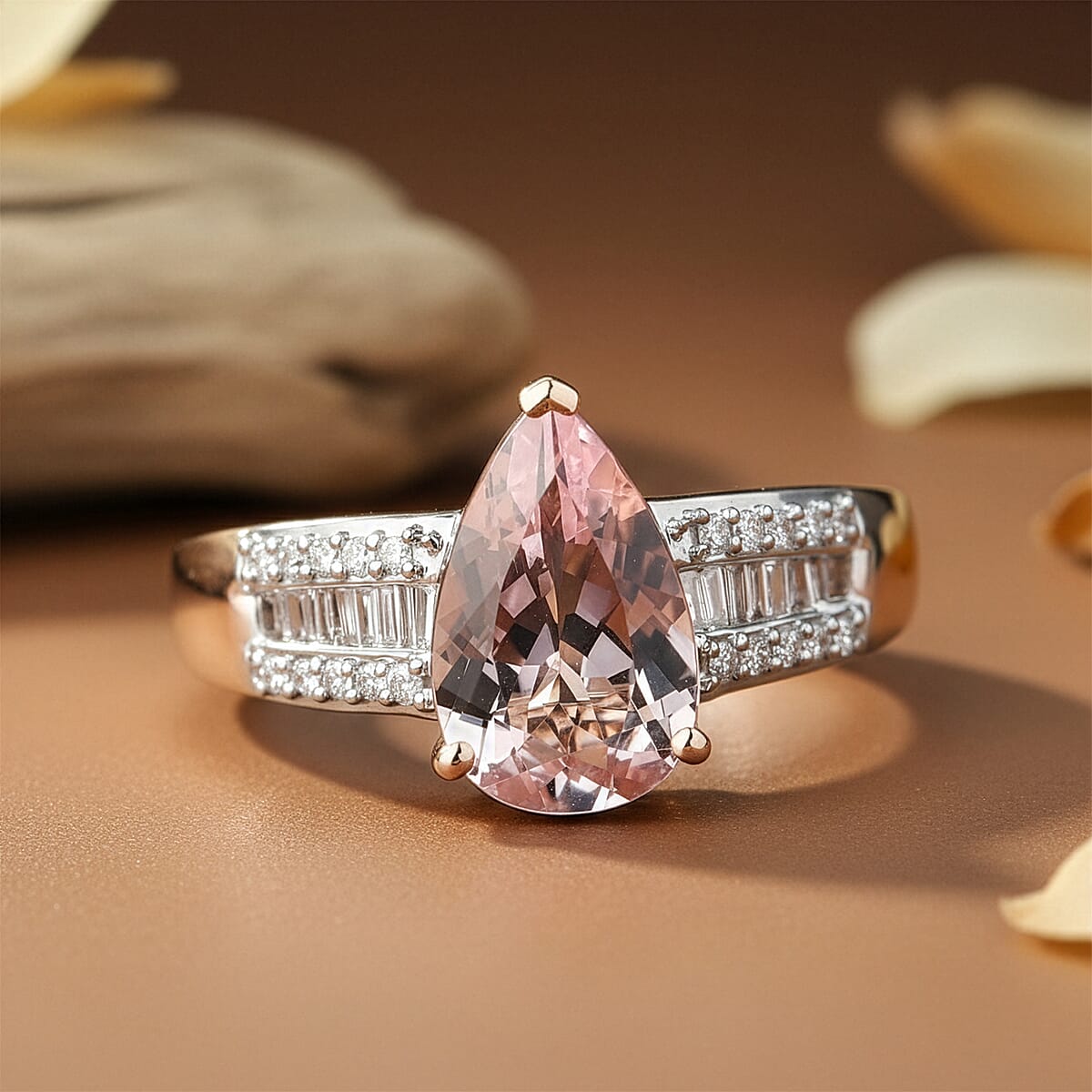 Luxoro Premium Pink Morganite and Diamond G-H I2 2.00 ctw Forever Rose Ring in 10K Rose Gold (Size 6.0) image number 1