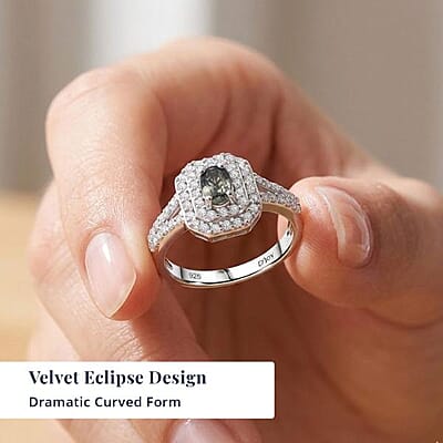 D'Joy Premium Australian Sapphire and White Zircon 1.65 ctw Velvet Eclipse Ring in Rhodium Over Sterling Silver (Size 10.0)