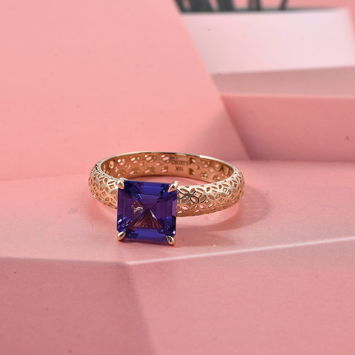 Mirage Collection AAA Asscher Cut Tanzanite 1.65 ctw Ring in 10K Yellow Gold (Size 7.0) image number 1