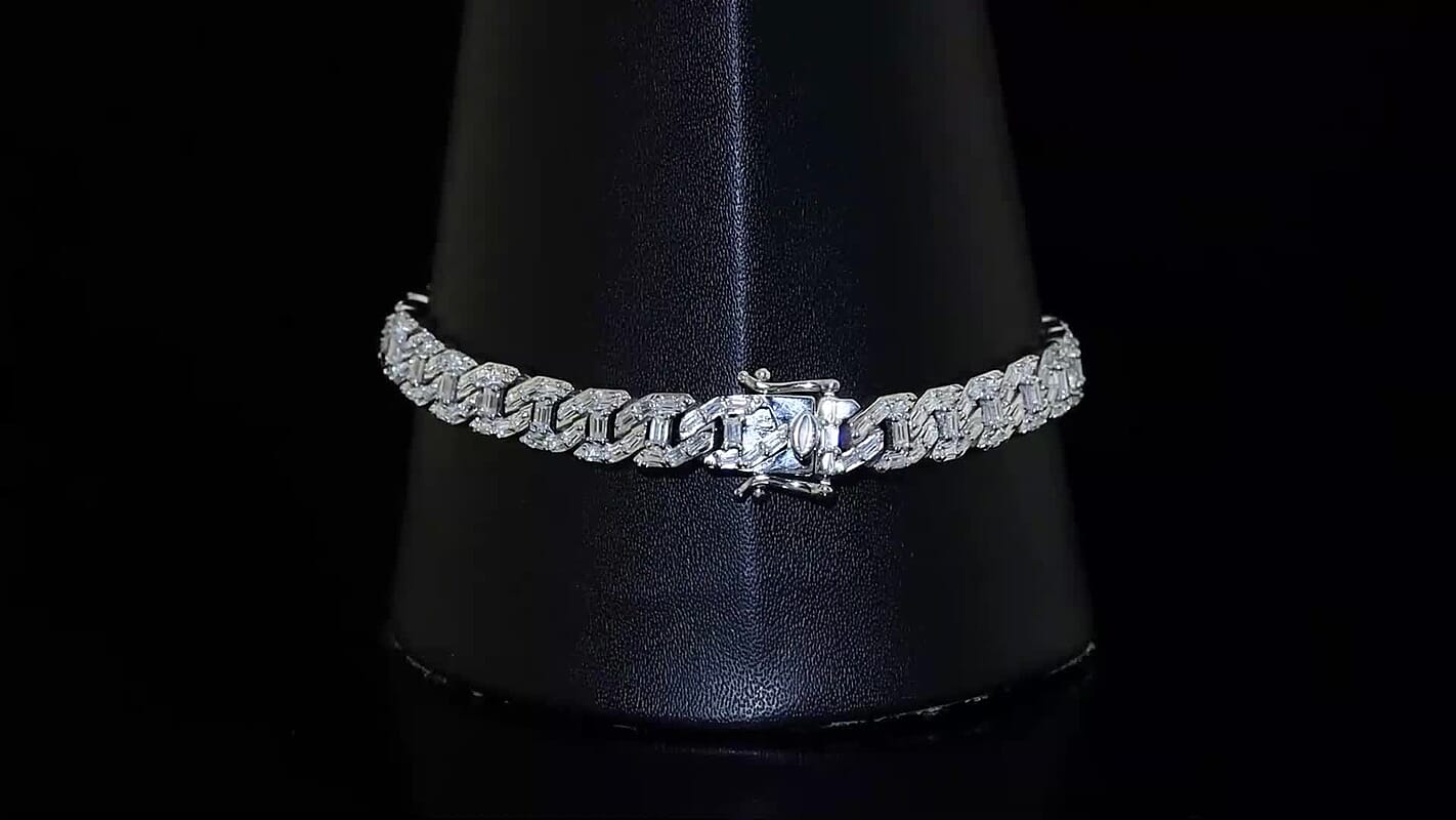 D'Joy Moissanite 4.35 ctw Cuban Chain Men's Bracelet in Rhodium Over Sterling Sil (8.00 In)