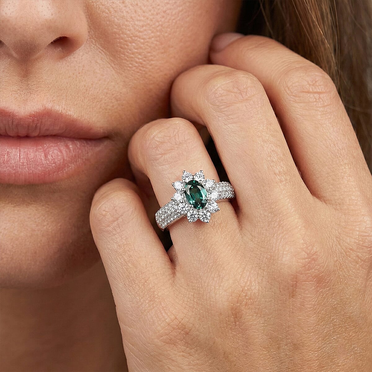 Certified & Appraised D'Joy Pirineu Lagoon Tourmaline and Moissanite 1.35 ctw Ring in Rhodium Over Sterling Silver (Size 7.0) image number 2