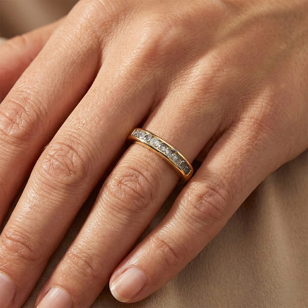 D'Joy Narsipatnam Alexandrite 0.80 ctw Twilight Band Ring in 18K Vermeil Yellow Gold Over Sterling Silver (Size 10.0) image number 2