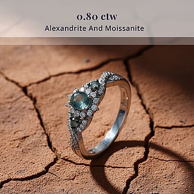 D'Joy Narsipatnam Alexandrite and Moissanite 0.80 ctw Royal Glow Infinity Ring in Rhodium Over Sterling Silver (Size 7.0)