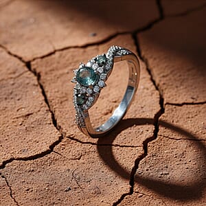 D'Joy Narsipatnam Alexandrite and Moissanite 0.80 ctw Royal Glow Infinity Ring in Rhodium Over Sterling Silver (Size 9.0)