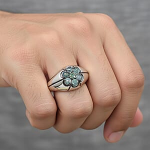 D'Joy Narsipatnam Alexandrite 0.90 ctw Men's Ring in Rhodium Over Sterling Silver (Size 12.0)