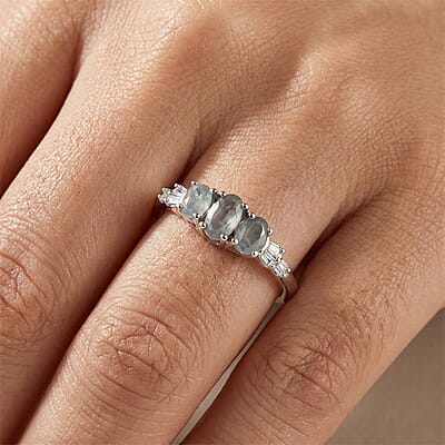 D'Joy Narsipatnam Alexandrite and Diamond 0.70 ctw Regal Shift Three-Stone Ring in Rhodium Over Sterling Silver (Size 7.0)