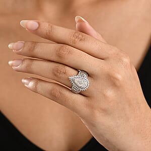 D'Joy Moissanite 3.20 ctw Ring in Rhodium Over Sterling Silver (Size 7.0)