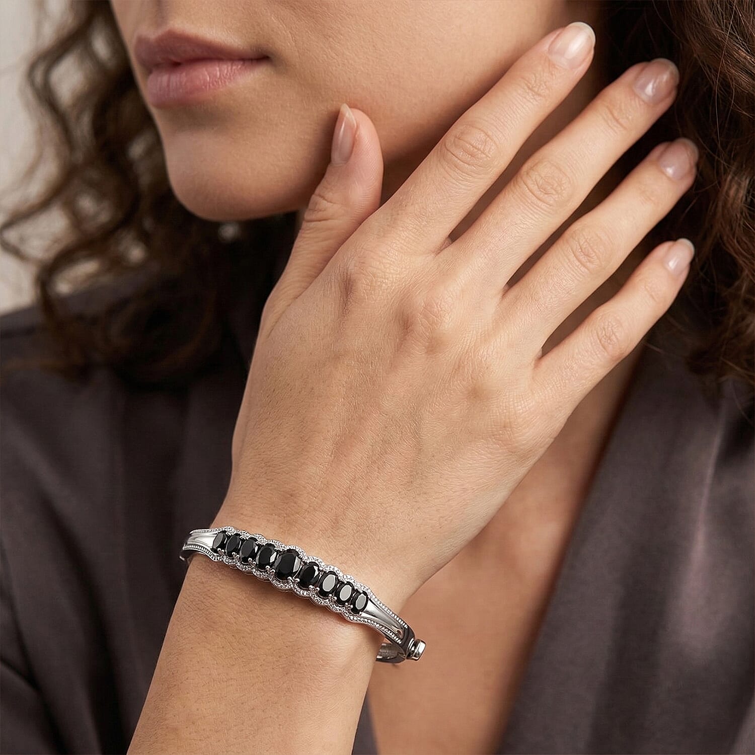 EverTrue Thai Black Spinel 8.25 ctw Bangle Bracelet in Stainless Steel (7.25 In)