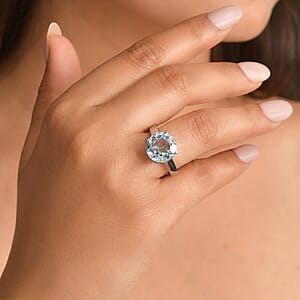 EverTrue Sky Blue Topaz 6.80 ctw Solitaire Ring in Stainless Steel (Size 8.0)