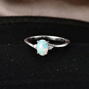 Premium Ethiopian Welo Opal and Luxuriant Lab Grown Diamond G-H SI 0.60 ctw Ring in Rhodium Over Sterling Silver (Size 5.0)