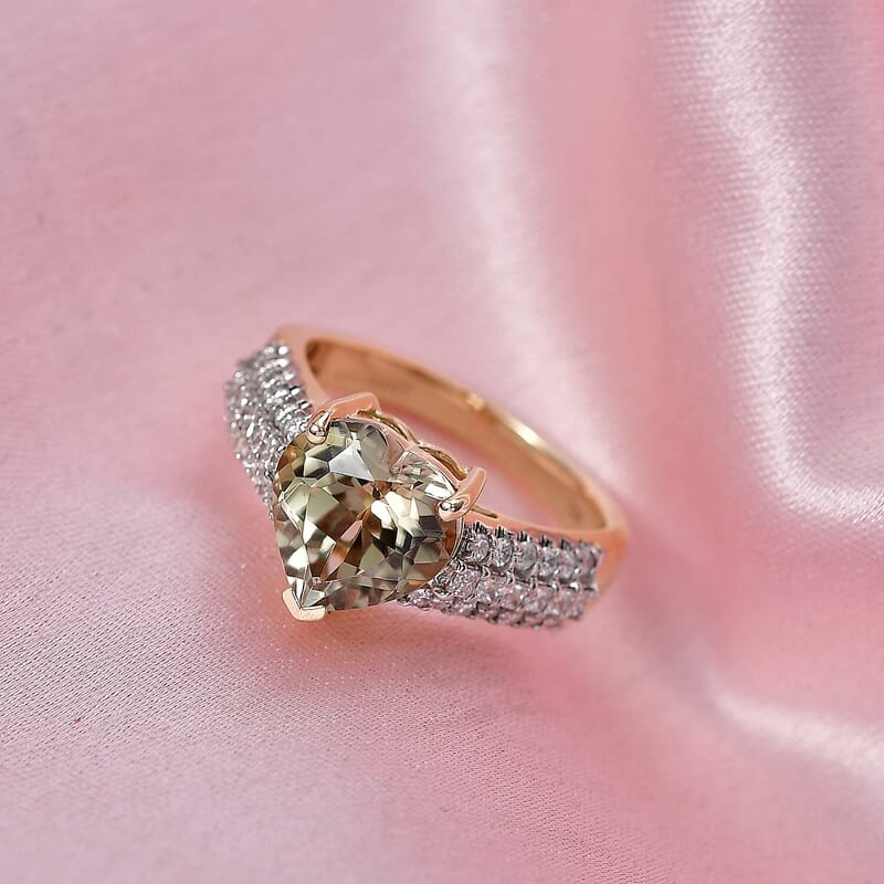 Certified & Appraised AAA Turkizite and Luxuriant Lab Grown Diamond G-H SI 3.56 ctw Ring in 10K Yellow Gold (Size  5.0)