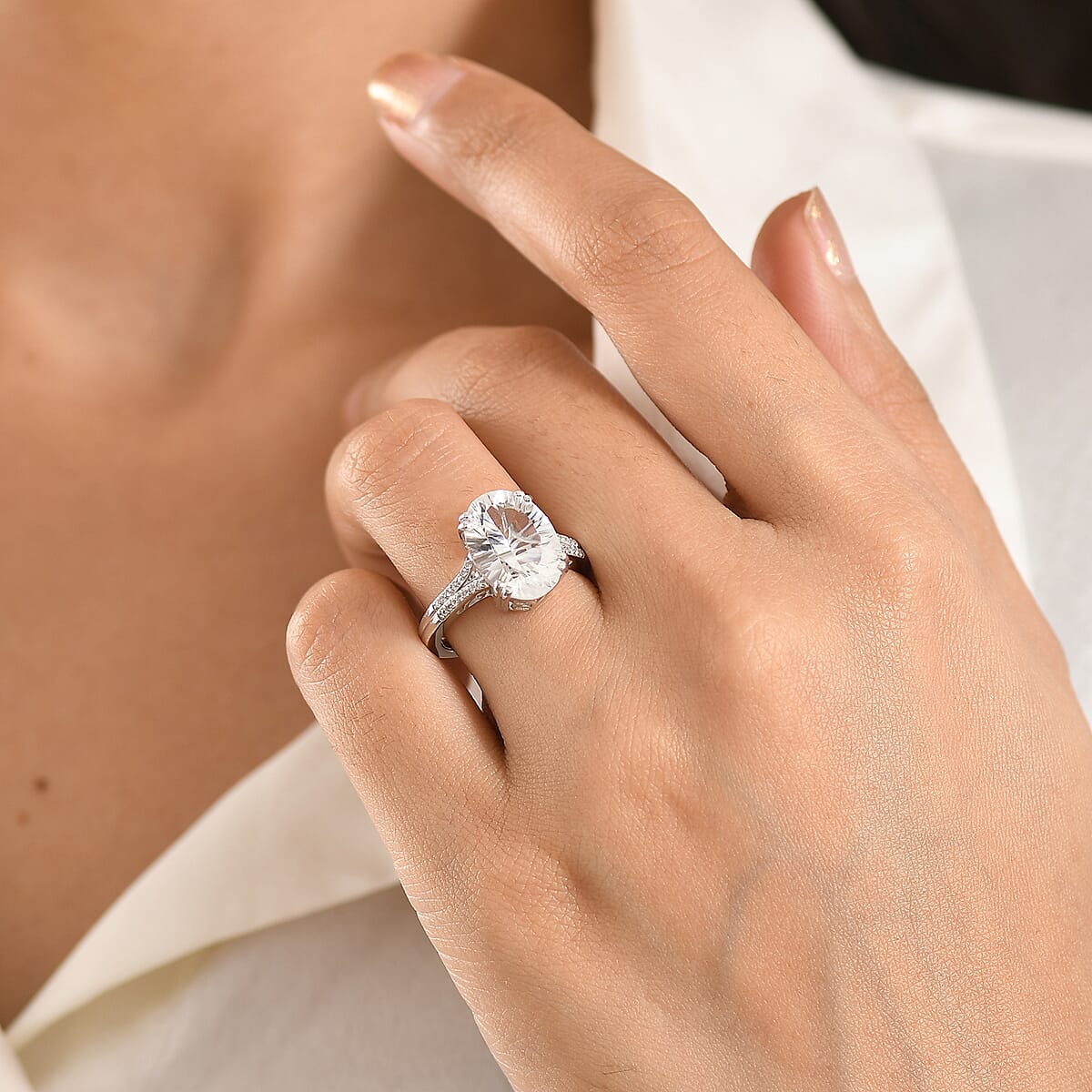 D'Joy White Topaz 7.35 ctw Royal Sparkle Ring in Rhodium Over Sterling Silver (Size 7.0) image number 2