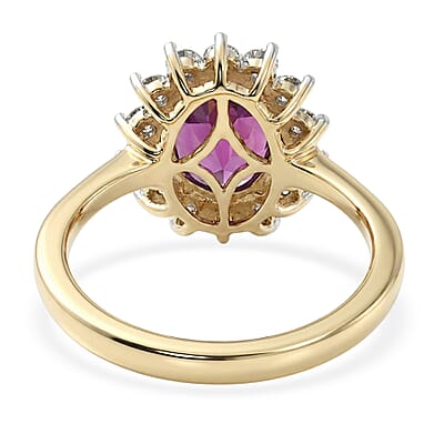 AAA Radiant Ember Garnet and Luxuriant Lab Grown Diamond E-F VS 2.50 ctw Royal Flame Halo Ring in 10K Yellow Gold (Size 6.0)