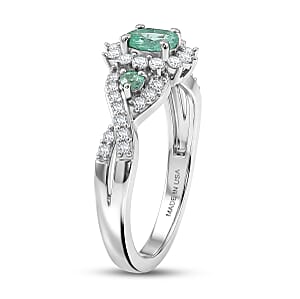 D'Joy Boyaca Colombian Emerald and Moissanite 0.70 ctw Bloom Brilliance Ring in Rhodium Over Sterling Silver (Size 6.0)