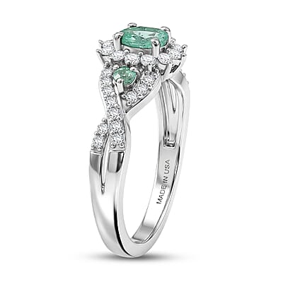 D'Joy Boyaca Colombian Emerald and Moissanite 0.70 ctw Bloom Brilliance Ring in Rhodium Over Sterling Silver (Size 7.0)