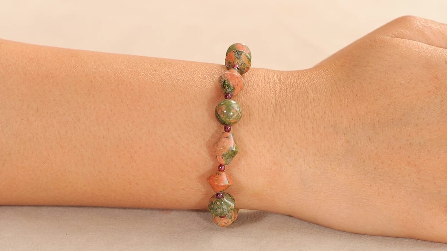 EverTrue Mozambique Garnet, Unakite Bracelet in 18K YG Plated (7.25 In) 63.00 ctw