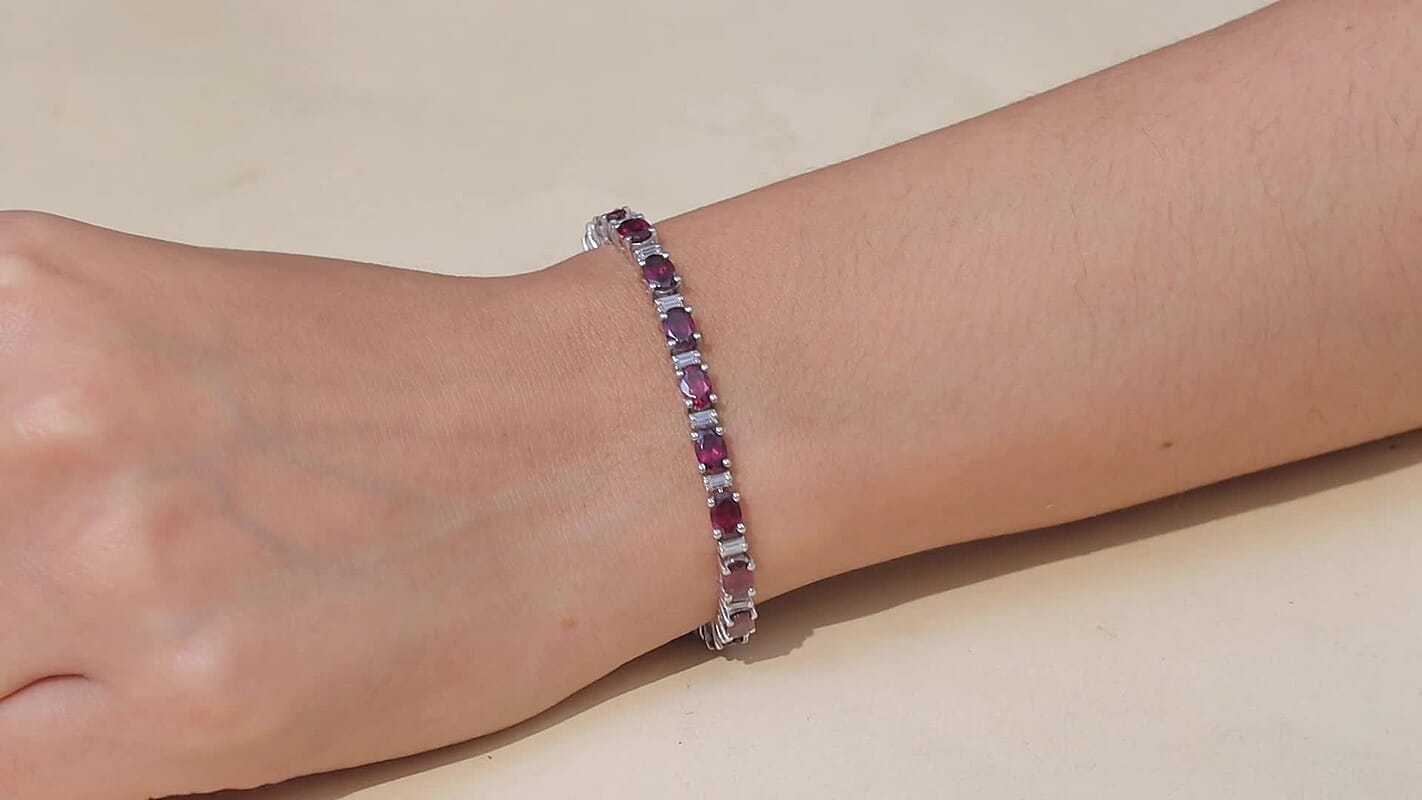Epic Deal D'Joy Premium Orissa Rhodolite Garnet, Moissanite Roman Colonnade Bracelet in Rhodium Over Sterling Silver (7.25 In) 13.50 ctw