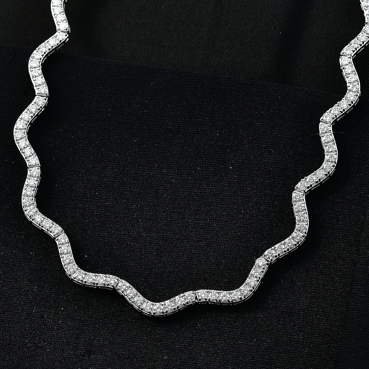 D'Joy Moissanite 16.35 ctw Necklace in Rhodium Over Sterling Silver 18 Inches  image number 1