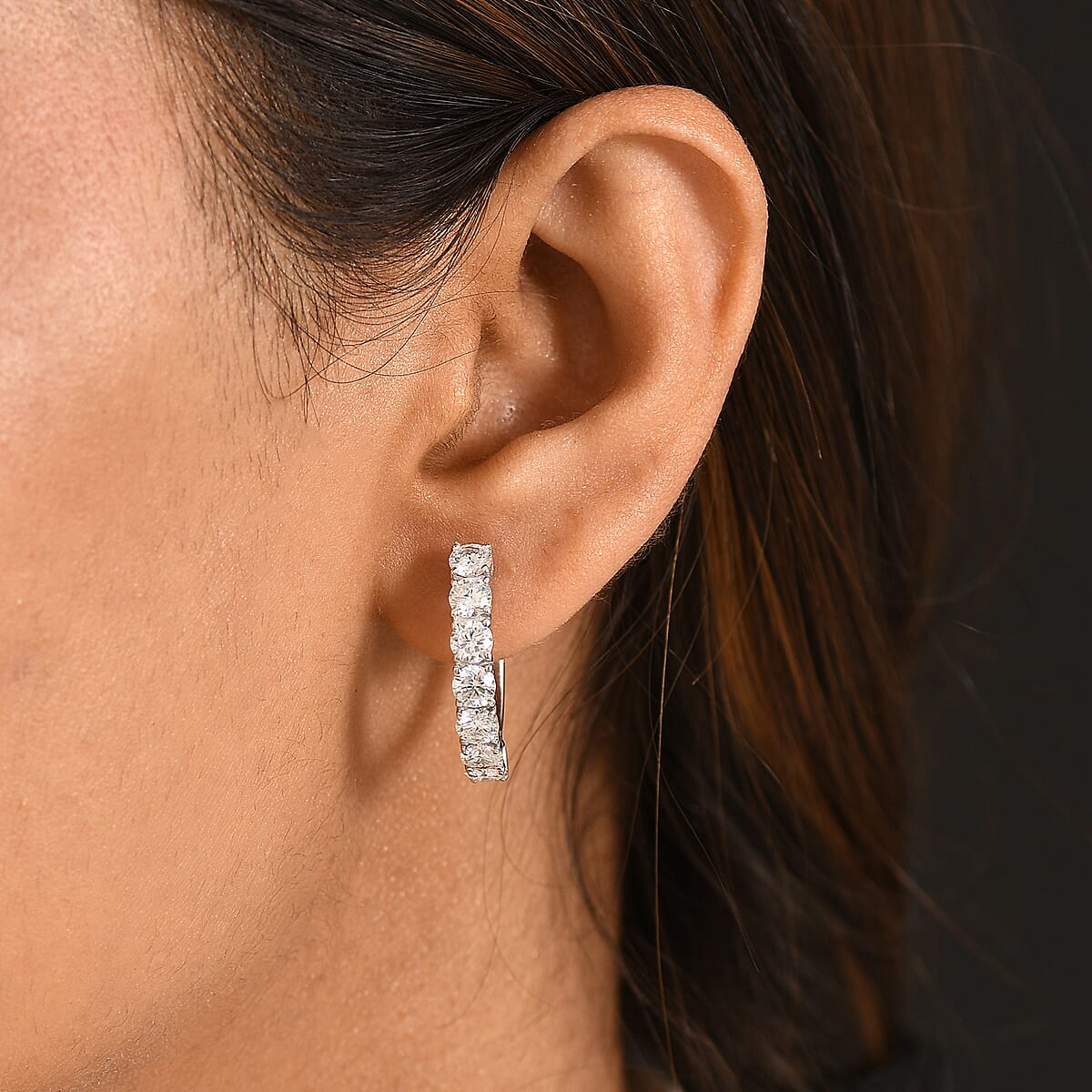 D'Joy Moissanite 3.20 ctw Hoop Earrings in Rhodium Over Sterling Silver image number 2