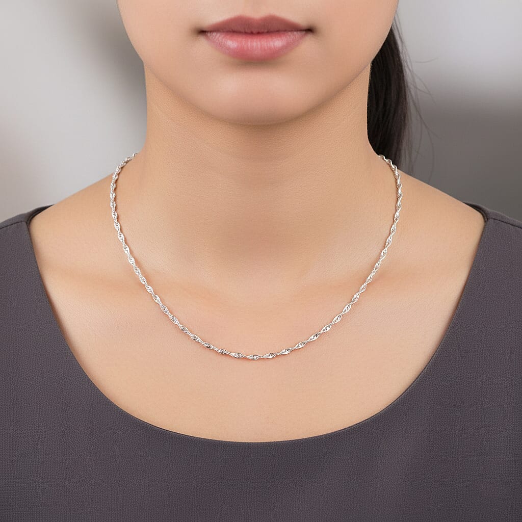 Italian Singapore Chain Necklace in Sterling Silver 2.20 Grams (22 Inches)