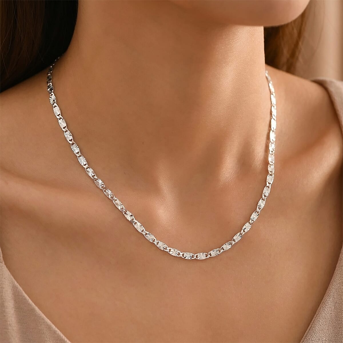 Italian Valentina Chain Necklace in Sterling Silver 4.50 Grams (22 Inches) image number 2