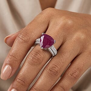 Certified & Appraised D'Joy Niassa Ruby (FF) and Moissanite 9.44 ctw Ring in Rhodium Over Sterling Silver (Size 8.0)