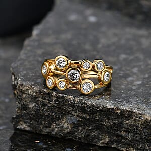 Luxuriant Lab Grown Diamond G-H SI 1.00 ctw Cluster Ring in 18K Vermeil Yellow Gold Over Sterling Silver (Size  7.0) (Del. In 10-12 Days)