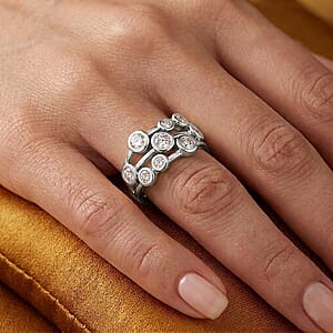 Luxuriant Lab Grown Diamond G-H SI 1.00 ctw Ring in Rhodium Over Sterling Silver (Size  7.0) (Del. In 10-12 Days)