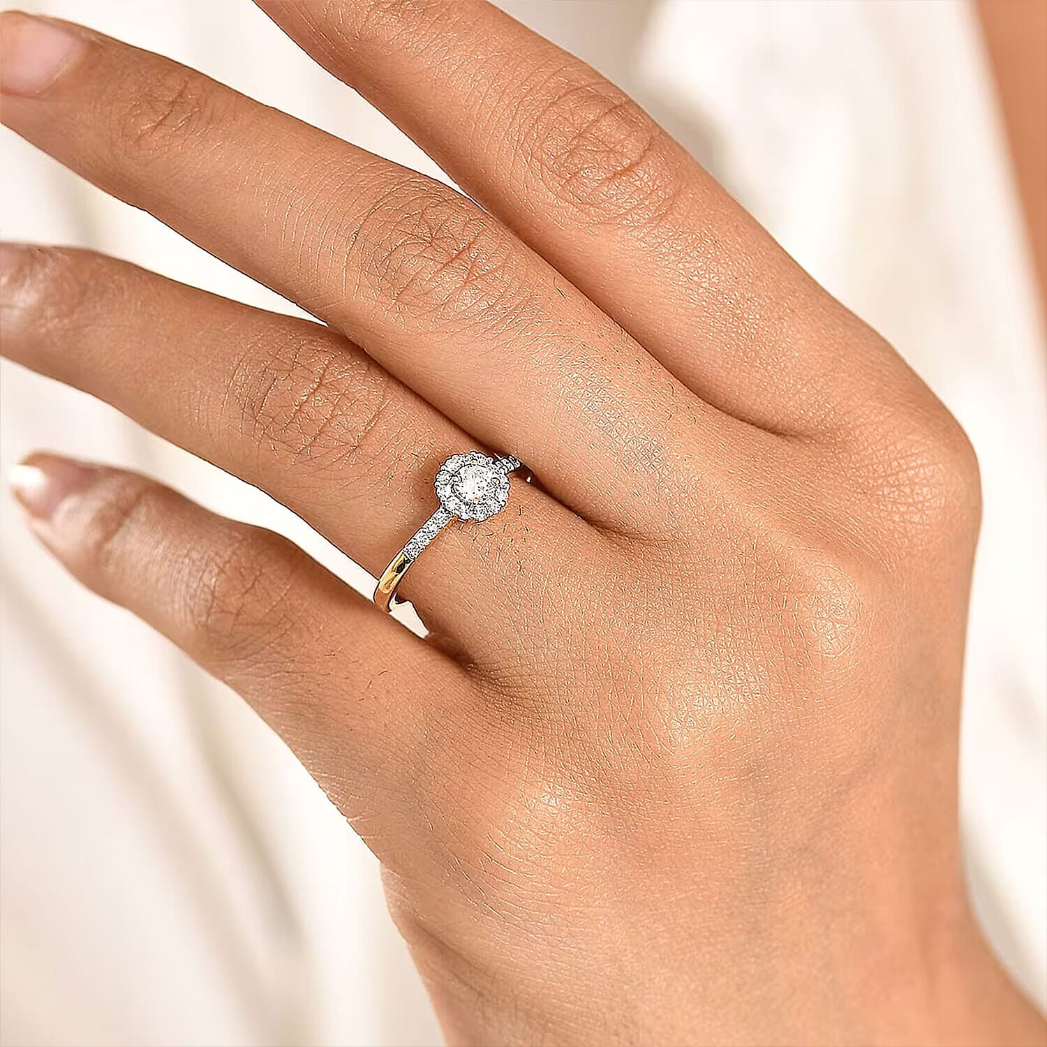 Luxuriant Lab Grown Diamond G-H SI 0.50 ctw Ring in 18K Vermeil Yellow Gold Over Sterling Silver (Size  5.0)