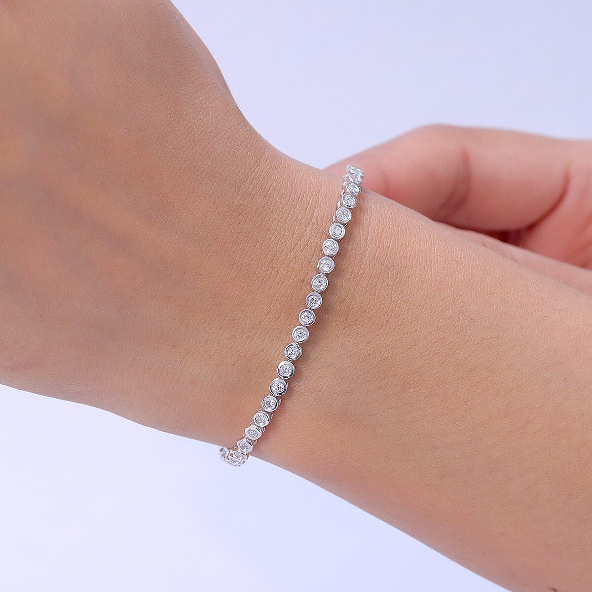 Luxuriant Lab Grown Diamond G-H SI 2.00 ctw Tennis Bracelet in Rhodium Over Sterling Silver (7.25 In) (Del. in 10-12 Days) image number 2