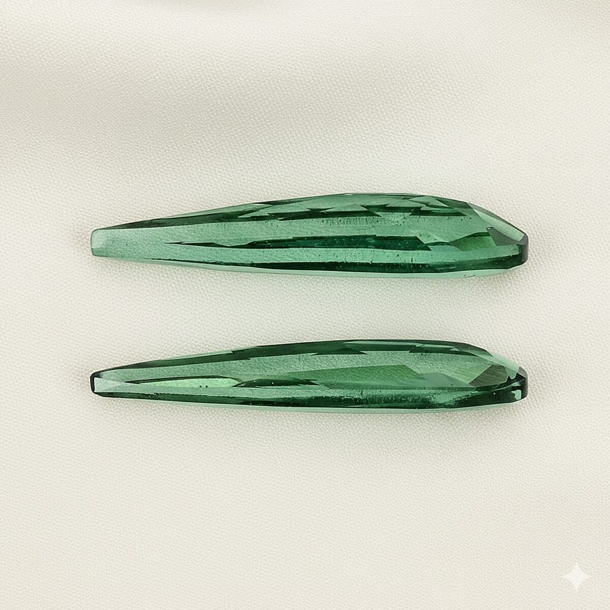 AAAA Arquiana Mint Tourmaline (Pear 15X3 mm) 1.20 ctw image number 1