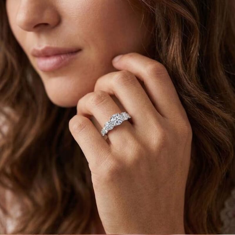 14K White Gold Luxuriant Lab Grown Diamond (VS1) Ring (Size 6.0) (Delivery in 7-10 Days) 3.75 ctw