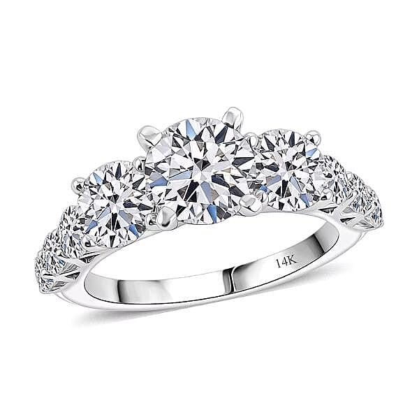 Luxuriant Lab Grown Diamond VS1 3.75 ctw Ring in 14K White Gold (Size  7.0)