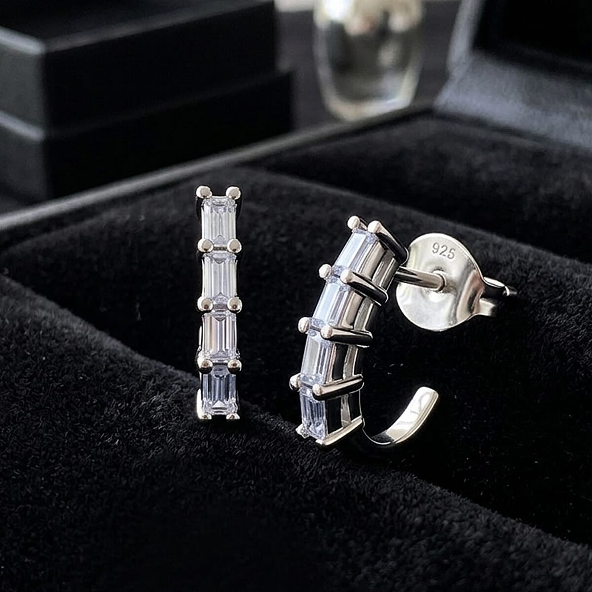 Luxuriant Lab Grown Diamond (VS) 0.15 ctw Baguette Matrix Hoop Earrings in Platinum Over Sterling Silver image number 1