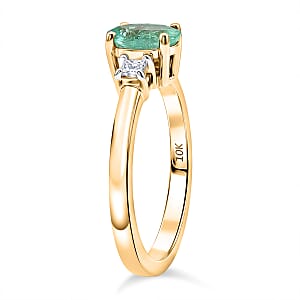 Luxoro Premium Boyaca Colombian Emerald and Diamond I2 0.90 ctw Verdant Flame Oval Ring in 10K Yellow Gold (Size 8.0)