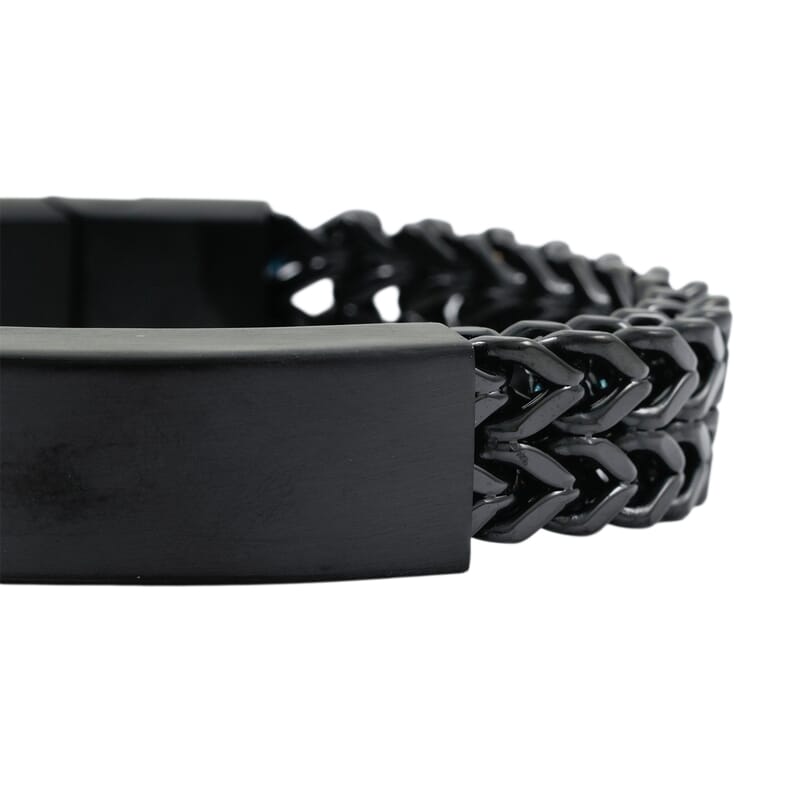 Dogtag Chain Bracelet in ION Plated Black Stainless Steel (8.00 In)