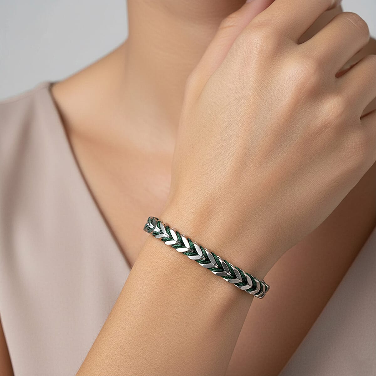 Chevron and Green Rope Chain Bracelet in Stainless Steel (8.00 In) image number 2